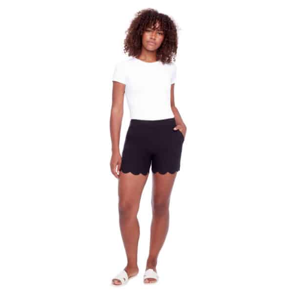 Taylor Scalloped Short