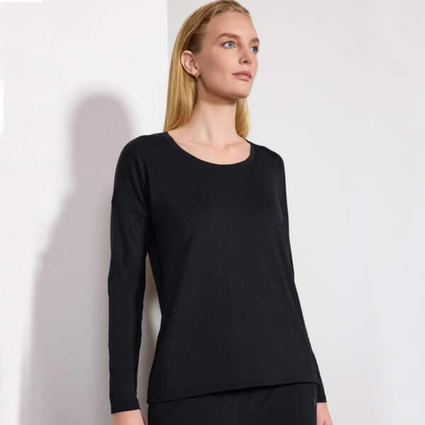 Dynamic Long Sleeve T-Shirt